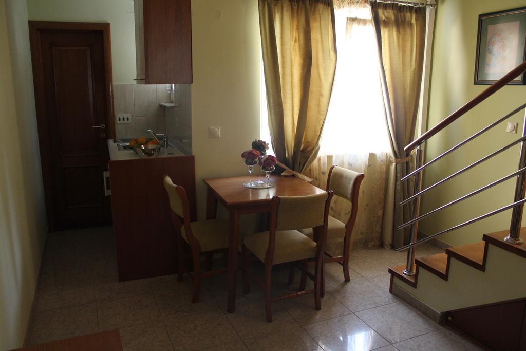 Tazex Apartments Herceg Novi Quarto foto